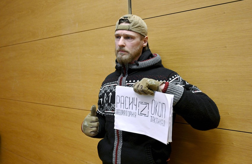 Jan Petrovski je 2022. postao član ruske krajnje desničarske i neonacističke paravojne grupe Rusič