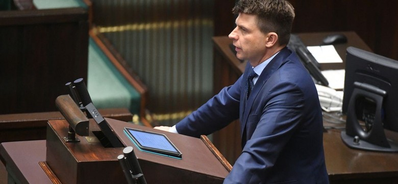 Petru o propozycji prezydenta Dudy ws. referendum: To jest hucpa