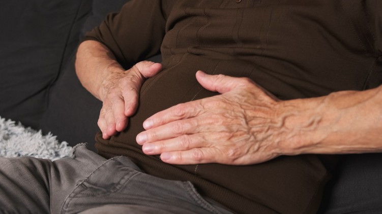 vastagbélrák, reflux, gyomorégés, férfi