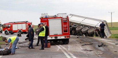 32-latek wjechał pod tira. Zginął na miejscu