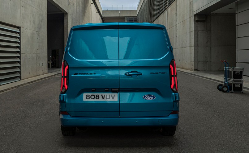 Ford E-Transit Custom