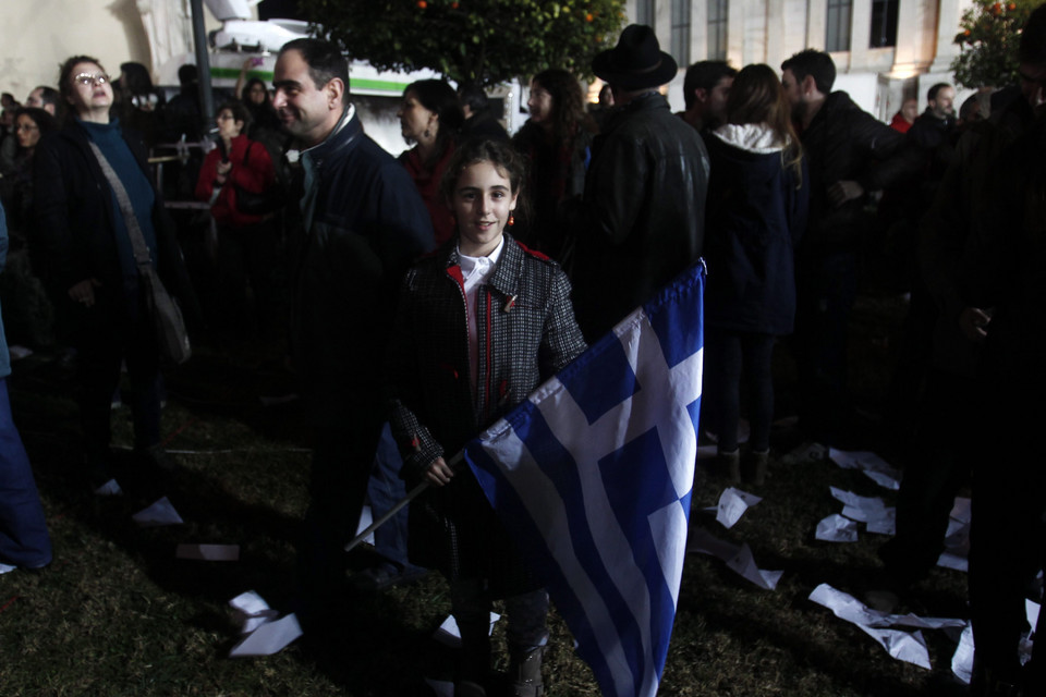 Tłumy na ulicach greckich miast po wygranej SYRIZY