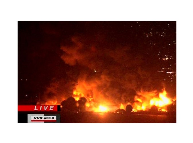 W ogniu stanęła rafineria w prefekturze Chiba