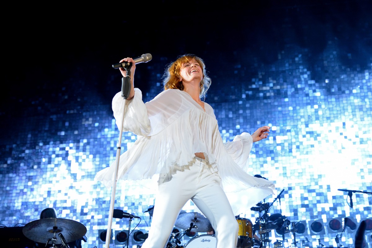 Co nowego i jak zagra Florence And The Machine w Warszawie? Znamy odpowiedź [WIDEO]