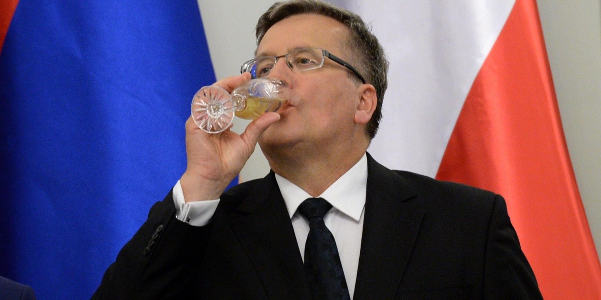 Andrzej Duda wydaje znacznie mniej na alkohol niż Bronisław Komorowski