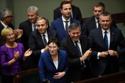 Wotum zaufania dla rządu Kopacz. Kto jak zagłosował? LISTA POSŁÓW