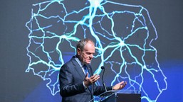 donald tusk wystosował list do komisji europejskiej. domaga się zmiany