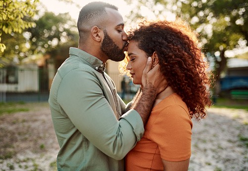 romance in travel