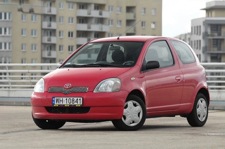 Pierwsza generacja Toyoty Yaris w 2000 r. zdobyła tytuł Europejskiego Samochód Roku