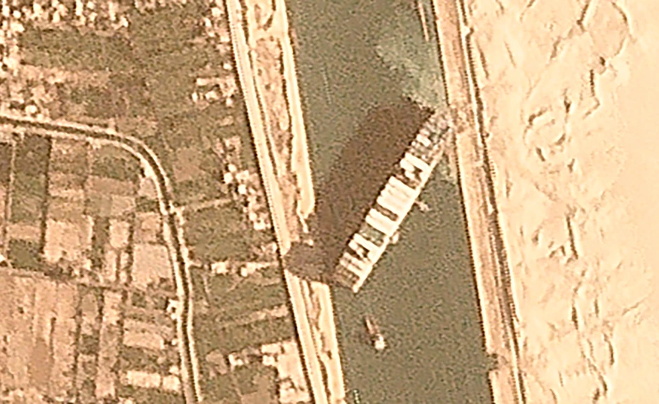 Brod Ever Given snimljen satelitom