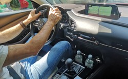 Mazda CX-30 hitem i tanieje w Polsce. Nowy SUV z napędem 4x4 zaskoczy ceną