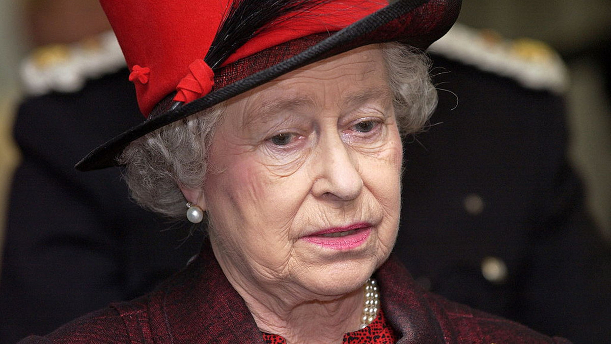 Elżbieta II: skandale w rodzinie królewskiej, burzliwa historia