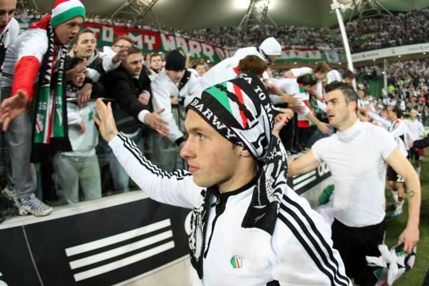 Legia tonie w długach!