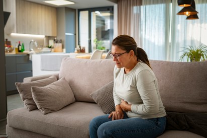 Puffadás, hasfájás, gyomorégés, székrekedés - hepatológus vagy gasztroenterológus tud segíteni?