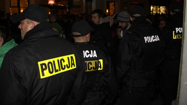 "Gazeta Wyborcza": policja raziła prywatnie?