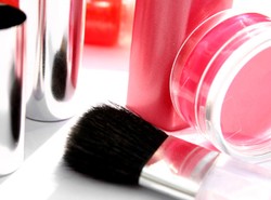 Idealna twarz bez skalpela