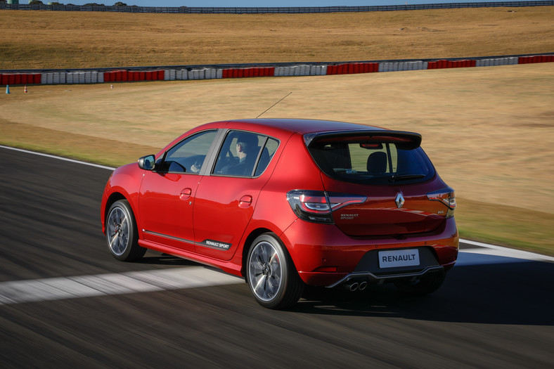 Renault Sandero RS 2.0