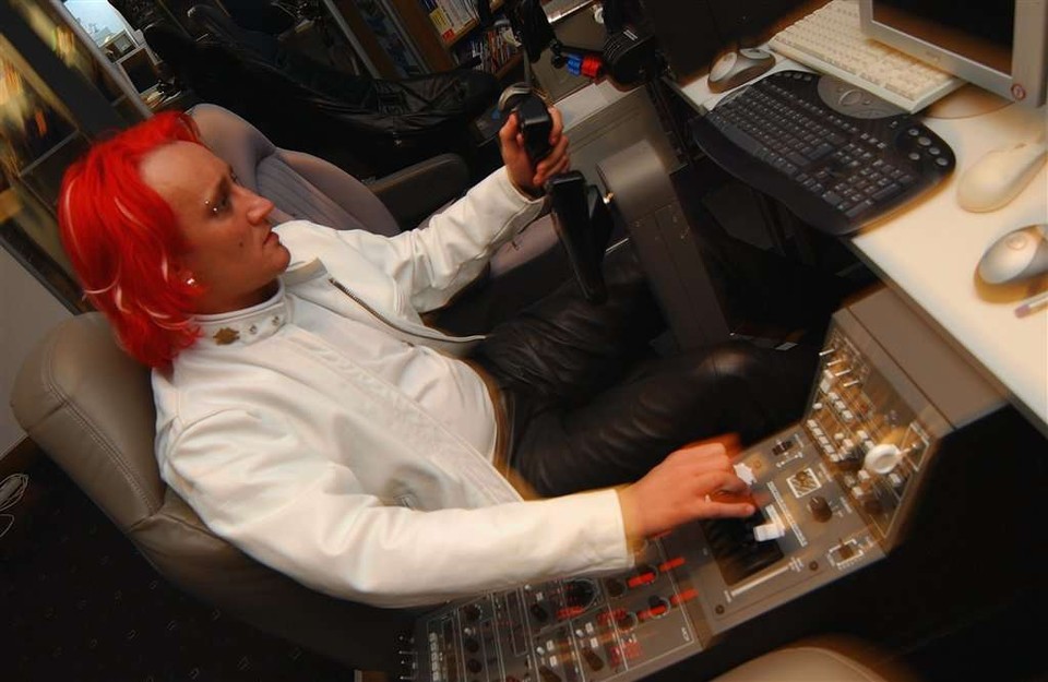 JXBktkpTURBXy9iNmE3ZmI1NGQxNzU4ODI5NjViN