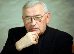 Pieronek: To rozwiązanie rodem z myśli Mao