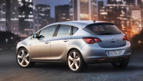 Opel Astra IV - Kompaktowa doskonałość