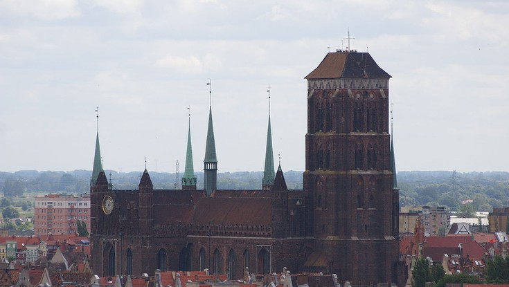 Państwo polskie jak paser – odzyskuje zagrabione mienie i zachowuje dla siebie [OPINIA]