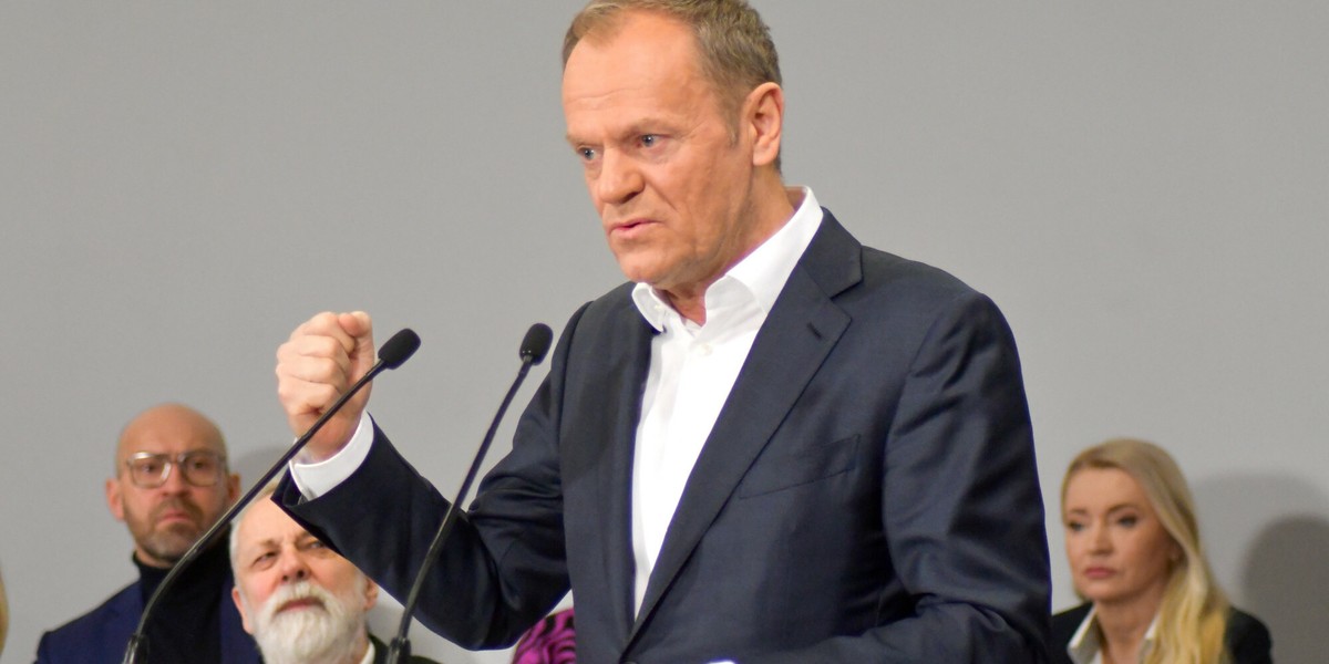 Donald Tusk podczas jednego ze spotkań z mieszkańcami Poznania.