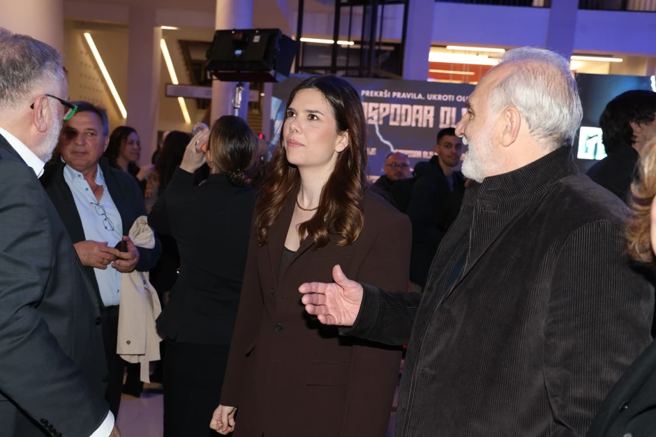 Anica Lazić nakon operacije nosa