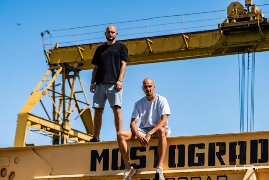 Marko Đurović sa kolegom muzičarom