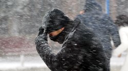 Zima zostaje z nami na dłużej. Nad Polskę nadciągają kolejne śnieżyce. Oto prognoza pogody na najbliższy tydzień