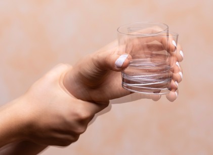 Mitől remeghet a kéz? 5 ok, amit érdemes komolyan venni című cikk nyitóképe