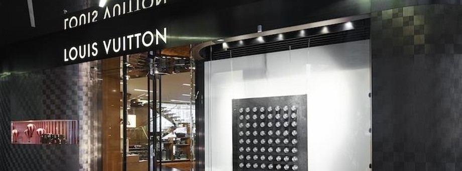 Tak wygląda salon Louis Vuitton na zewnątrz