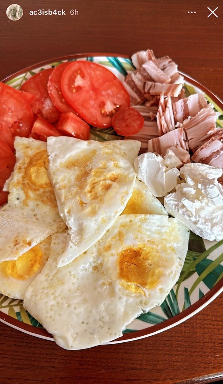 Veljko Ražnatović pokazao doručak