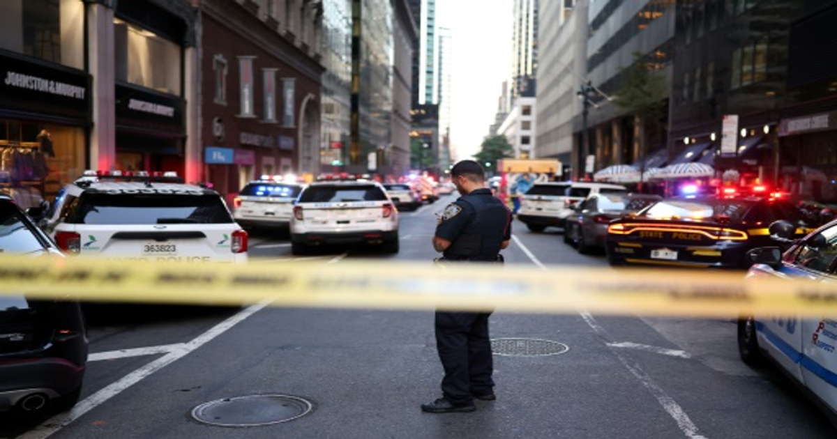 New York : Un tireur tue 4 personnes dans un gratte-ciel