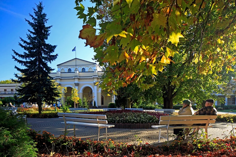 Wypocznij I Zrelaksuj Sie W Aparthotel Bristol W Specjalnej Cenie Z Oferta Dnia Podroze