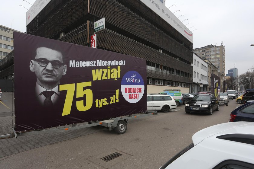 Szef kancelarii premiera kaja się po gigantycznej wpadce. PO błyskawicznie odpowiedziała