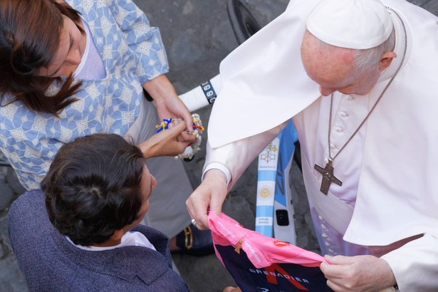 Egen Bernal i papież Franciszek