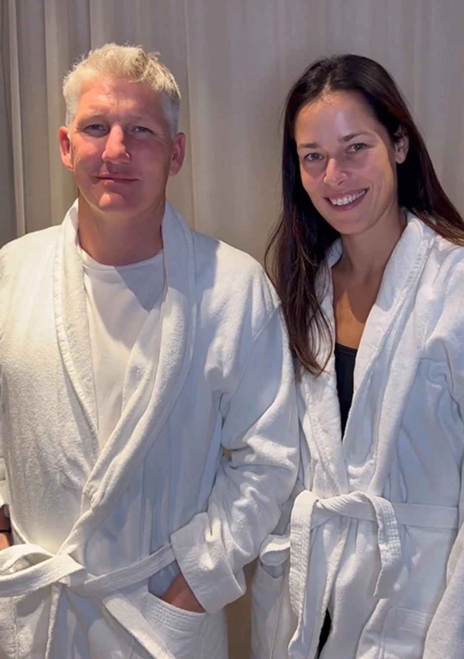 Bastijan Švajnštajger, Ana Ivanović