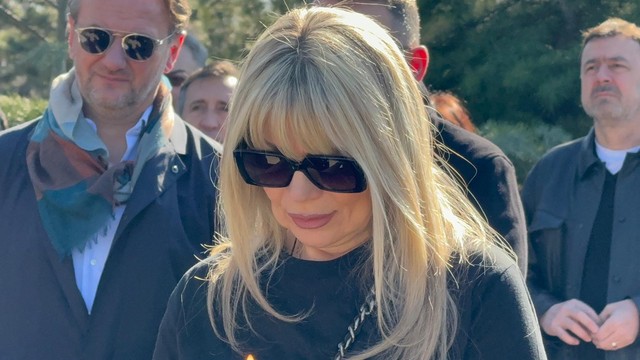 Suzana plače na pomenu Saši Popoviću