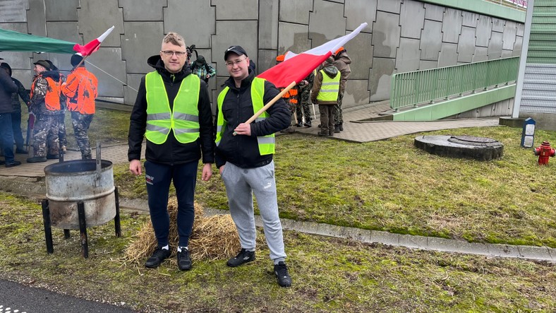 Młodzi podlascy rolnicy na proteście w Jeżewie Starym