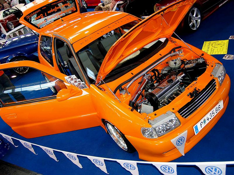 Tuning World Bodensee 2008: Golfy, drifting i dziewczyny -  fotogaleria (2)