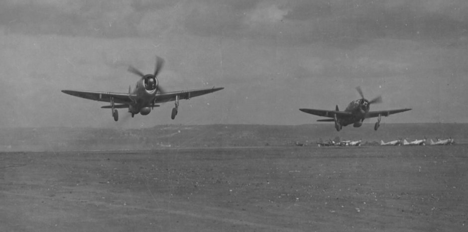 Start brazylijskich myśliwców P-47 Thunderbolt.