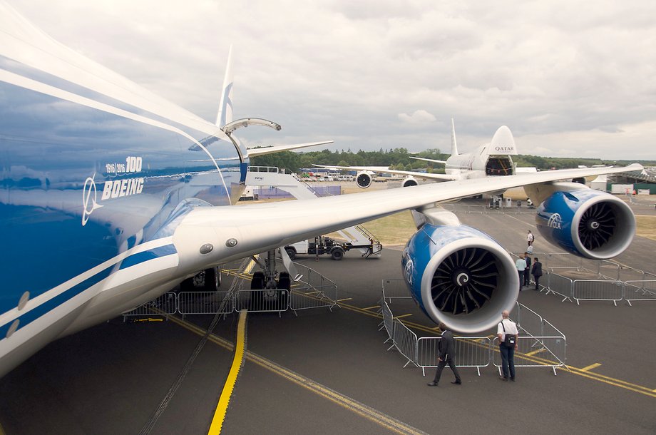 Dodatkowa przestrzeń ładunkowa jest w "brzuchu" B747-8F, czyli pod dolnym pokładem