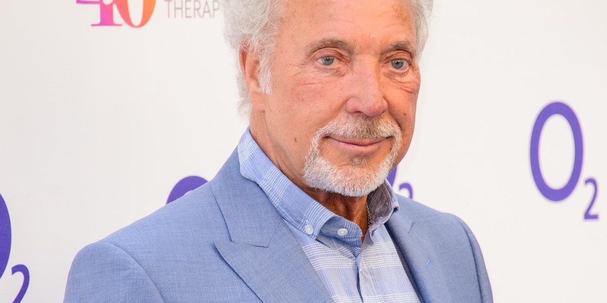 Tom Jones znalazł miłość. To żona jego przyjaciela