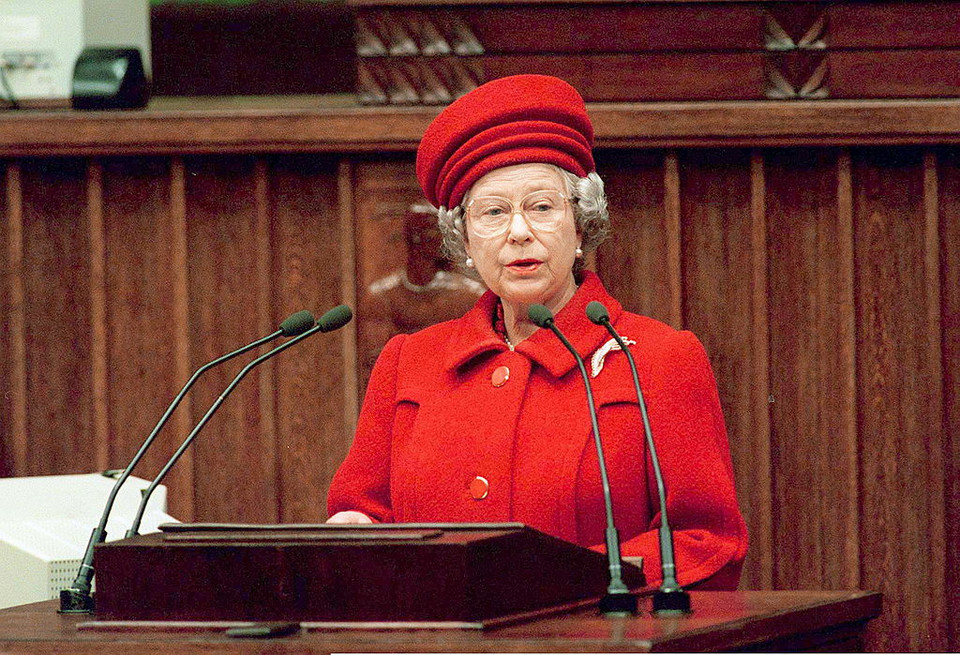 Elżbieta II w polskim parlamencie