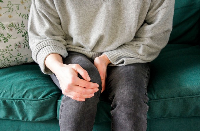 Makacs, nem múló térdfájás: ezek a módszerek segíthetnek