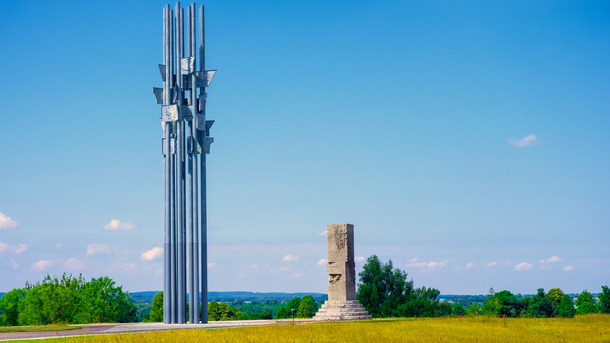 Szczątku rycerzy biorących udział w bitwie z 1410 roku od 60 lat spoczywają w kartonach w muzeum w Morągu. - Chcielibyśmy je przebadać, nie mamy na to środków - powiedział dyrektor Muzeum Bitwy pod Grunwaldem.