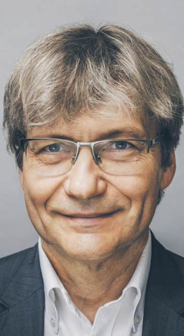 prof. dr hab. Jacek Giezek, wykładowca Uniwersytetu Wrocławskiego, adwokat w Kancelarii Adwokackiej JKG