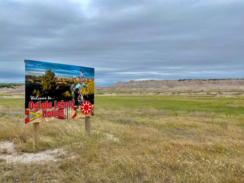 Tereny Dakotów w okolicy rezerwatu Pine Ridge, Dakota Południowa