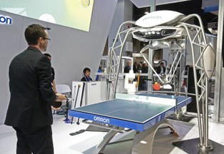 Zagrać w ping ponga z robotem. Oto najnowsze zdjęcia z Consumer Electronics Show w Las Vegas
