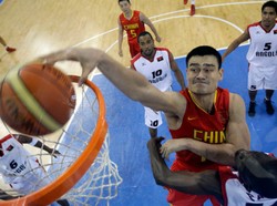 Chiński gwiazdor NBA odchodzi